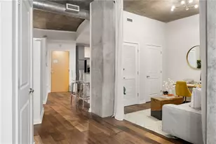 923 Peachtree St NE, Atlanta, GA 30309 - Photo 17