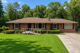 2095 Lilac Ln, Decatur, GA 30032 - Photo 1