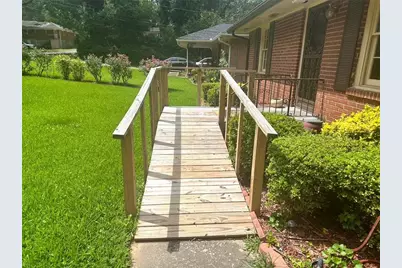 2095 Lilac Lane, Decatur, GA 30032 - Photo 3