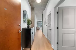 250 Pharr Rd NE, Atlanta, GA 30305 - Photo 33