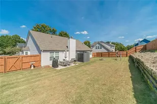 418 Franklin St, Braselton, GA 30517 - Photo 5