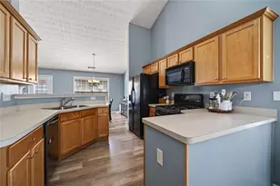 418 Franklin St, Braselton, GA 30517 - Photo 11