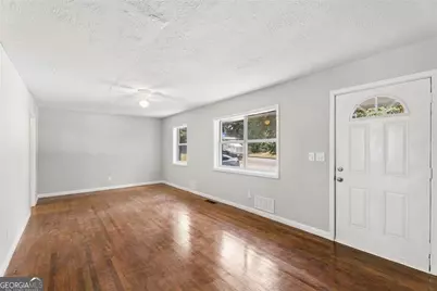 546 Lamar Drive, Forest Park, GA 30297 - Photo 5