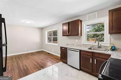 546 Lamar Drive, Forest Park, GA 30297 - Photo 11