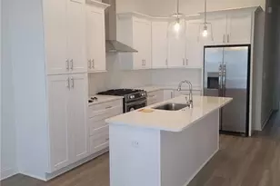 121 Pearl St, Woodstock, GA 30188 - Photo 3