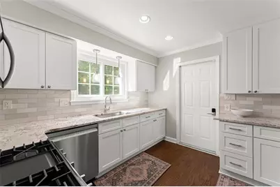 410 Wall Street, Marietta, GA 30068 - Photo 17