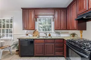 2065 Oak Rd, Snellville, GA 30078 - Photo 9