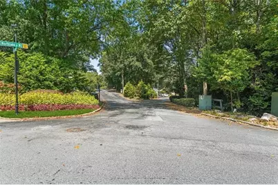2474 Northlake Court NE, Atlanta, GA 30345 - Photo 31
