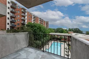 300 Johnson Ferry Rd, Sandy Springs, GA 30328 - Photo 39