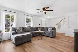 2555 Waterford Park Dr, Lawrenceville, GA 30044 - Photo 11
