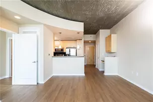 3324 Peachtree Rd NE, Atlanta, GA 30326 - Photo 13