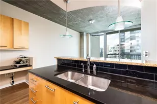 3324 Peachtree Rd NE, Atlanta, GA 30326 - Photo 21