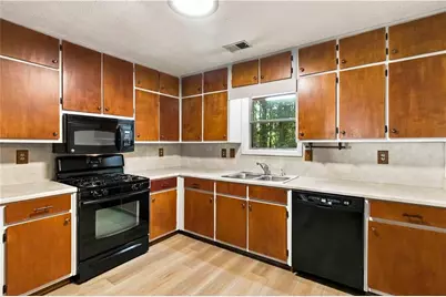 1967 Kelvin Drive, Lawrenceville, GA 30043 - Photo 23