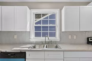 1519 Venetian Dr SW, Atlanta, GA 30311 - Photo 11