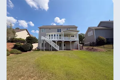 7047 Tree House Way, Flowery Branch, GA 30542 - Photo 5