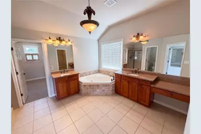7047 Tree House Way, Flowery Branch, GA 30542 - Photo 39