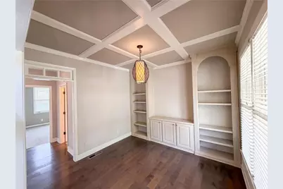 7047 Tree House Way, Flowery Branch, GA 30542 - Photo 7
