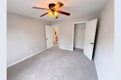 7047 Tree House Way, Flowery Branch, GA 30542 - Photo 13