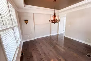 7047 Tree House Way, Flowery Branch, GA 30542 - Photo 9