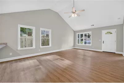 1126 E 56th Street, Savannah, GA 31404 - Photo 11