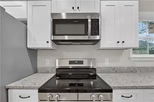 1126 E 56th St, Savannah, GA 31404 - Photo 15