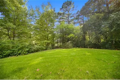 3335 Trails End Road NE, Roswell, GA 30075 - Photo 41