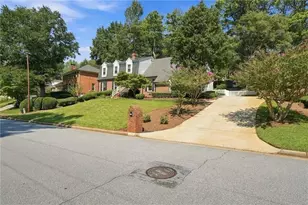 2819 Livsey Dr, Tucker, GA 30084 - Photo 3