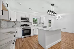 3226 Bobolink Dr, Decatur, GA 30032 - Photo 13