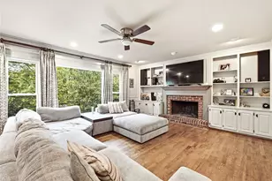 235 River Landing Dr, Roswell, GA 30075 - Photo 25