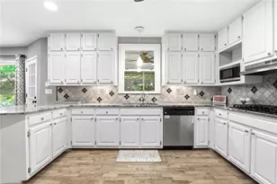 235 River Landing Dr, Roswell, GA 30075 - Photo 17