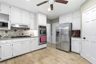 235 River Landing Dr, Roswell, GA 30075 - Photo 19