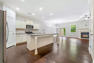 1985 Wheylon Dr, Lawrenceville, GA 30044 - Photo 5