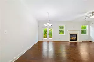 1985 Wheylon Dr, Lawrenceville, GA 30044 - Photo 9