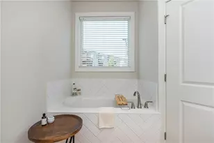 5054 Sealy Cir, Peachtree Corners, GA 30092 - Photo 35