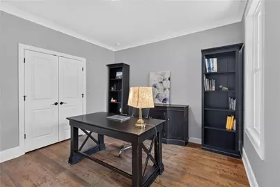 1058 Amarose Lane NE, Marietta, GA 30066 - Photo 17