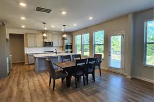 4835 Elm Leaf Dr, South Fulton, GA 30331 - Photo 9