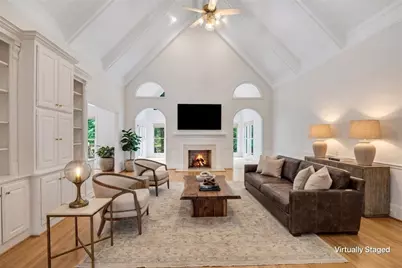 2285 Littlebrooke Trace, Dunwoody, GA 30338 - Photo 5
