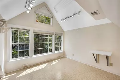 2285 Littlebrooke Trace, Dunwoody, GA 30338 - Photo 37