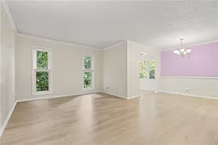 5159 Roswell Rd, Sandy Springs, GA 30342 - Photo 9