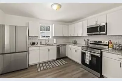 1860 Bonniview Street SW, Atlanta, GA 30310 - Photo 13
