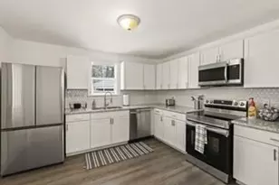 1860 Bonniview St SW, Atlanta, GA 30310 - Photo 13