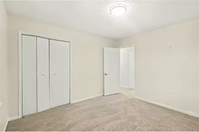 8121 Woodcliff Trail, Riverdale, GA 30274 - Photo 25