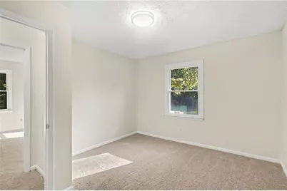 8121 Woodcliff Trail, Riverdale, GA 30274 - Photo 19