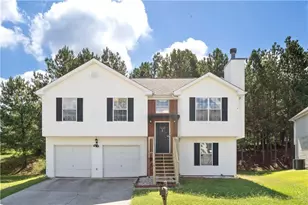 7410 Petunia Dr, Riverdale, GA 30296 - Photo 1