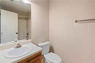 7410 Petunia Dr, Riverdale, GA 30296 - Photo 15