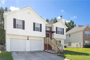 7410 Petunia Dr, Riverdale, GA 30296 - Photo 3