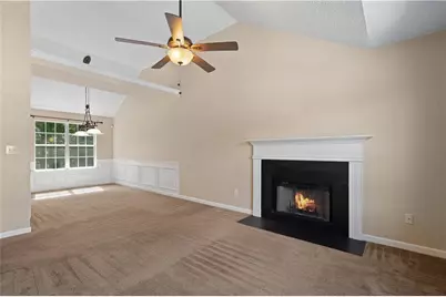 7410 Petunia Drive, Riverdale, GA 30296 - Photo 5