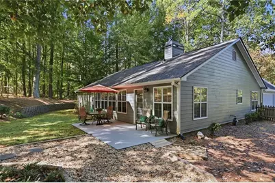 7660 Donington Park Drive, Cumming, GA 30040 - Photo 23
