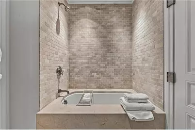 3376 Peachtree Road NE #42A, Atlanta, GA 30326 - Photo 15