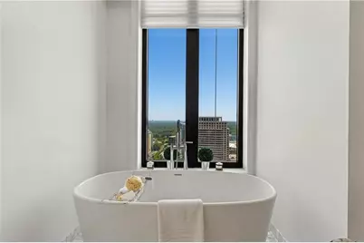 3376 Peachtree Road NE #42A, Atlanta, GA 30326 - Photo 35